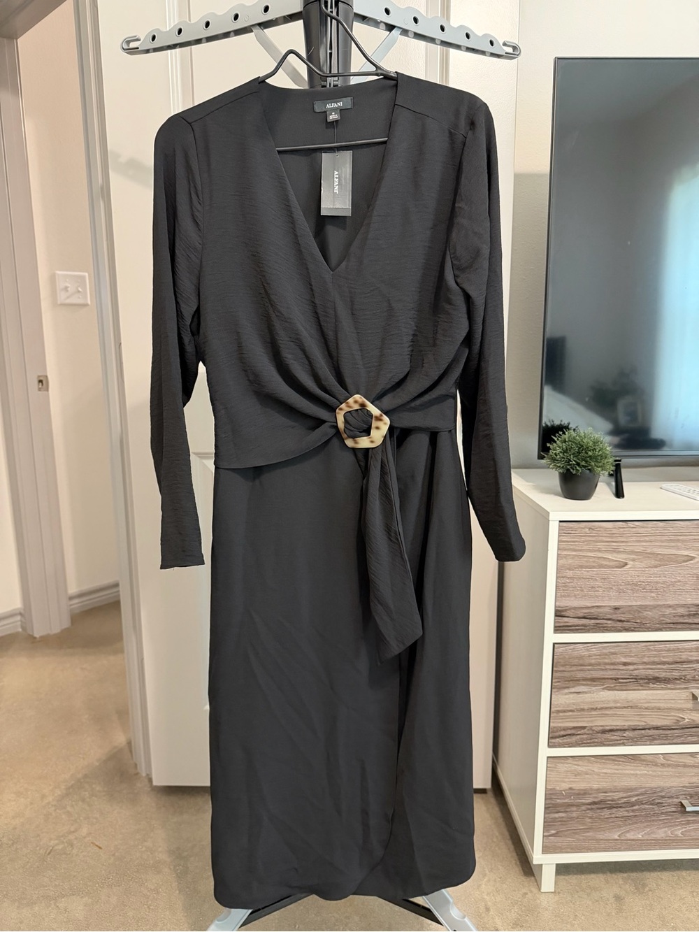 Alfani Black Long Sleeve Wrap Dress with Tortoiseshell Accent Size Medium